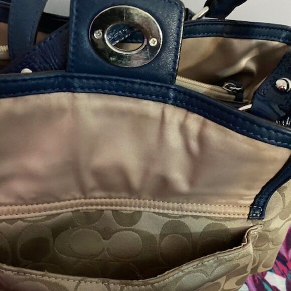 Coach F19043 Khaki/Navy Penelope Signature Satchel - Picture 5 of 10